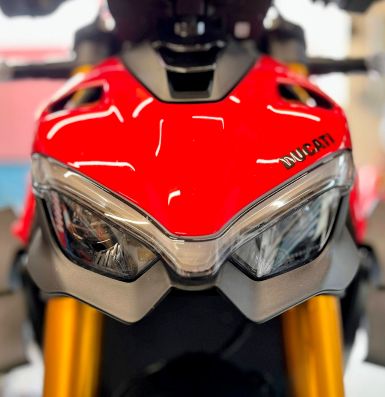 ducati v4