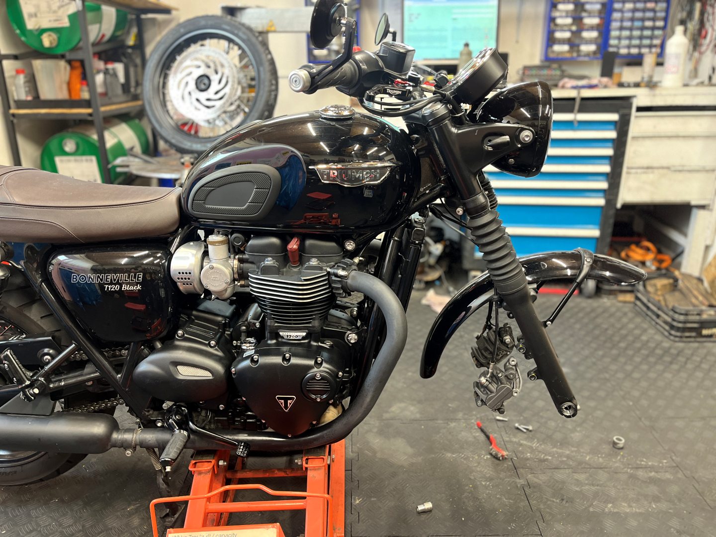 Bonnevile T120